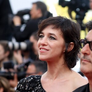 Charlotte Gainsbourg et son compagnon Yvan Attal - Montée des marches du film "The Meyerowitz Stories" lors du 70ème Festival International du Film de Cannes. Le 21 mai 2017. © Borde-Jacovides-Moreau/Bestimage