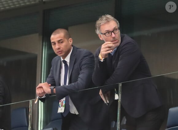 David Trezeguet et Laurent Blanc - Célébrités dans les tribunes lors de la demi-finale de la coupe du monde opposant la France à la Belgique à Saint-Pétersbourg le 10 juillet 2018 © Cyril Moreau/Bestimage