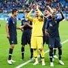 Joie de l'équipe de France de football après leur qualification en finale de la coupe du monde 2018 en Russie à Saint-Pétersbourg le 10 juillet 2018