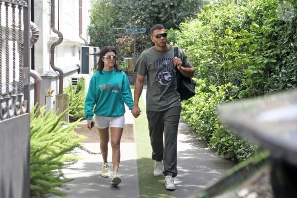 Kourtney Kardashian et son compagnon Younes Bendjima se promènent en amoureux à Rome le 21 juin 2018.