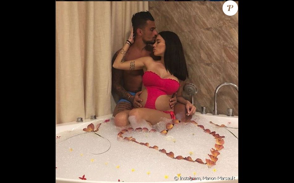 Manon Marsault dévoile son baby bump, Instagram, 2018