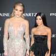 Khloe Kardashian et sa soeur Kourtney Kardashian - Gala 2016 "Angel Ball hosted by Gabrielle's Angel Foundation for Cancer Research", qui honore, entre autres, Robert Kardashian, au Cipriani Wall Street à New York, le 21 novembre 2016.  
