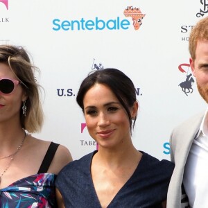 Le prince Harry, duc de Sussex et Meghan Markle, la Duchesse de Sussex arrivent à la Royal Berkshire Polo Cup où le Duc participe aujourd'hui à la Coupe ISP Hanz de Sentebale à Windsor au Royaume-Uni, le 26 juillet 2018.