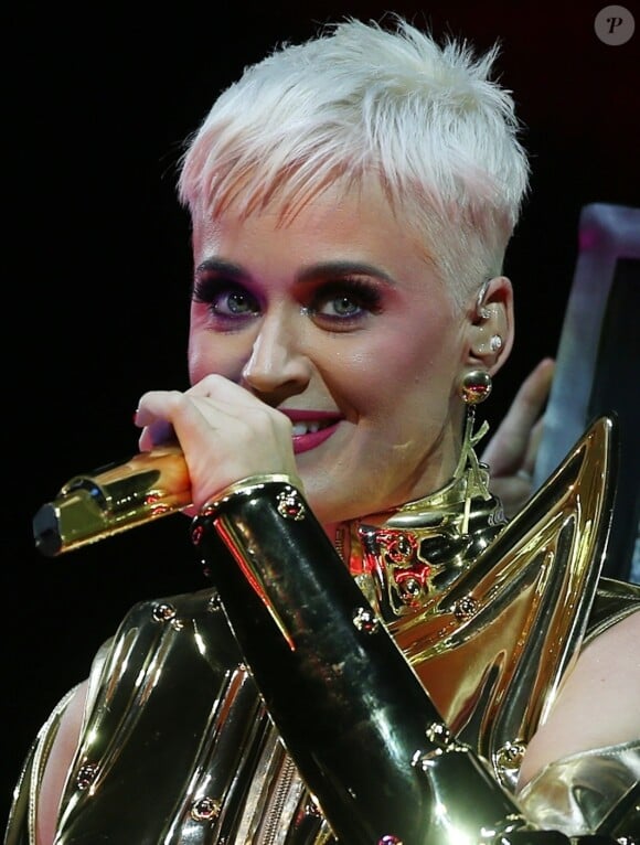 Katy Perry en concert sur la scène du Perth Arena à Perth, le 24 juillet 2018.