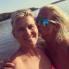 Vibeke Skofterud, championne du monde et championne olympique norvégienne de ski de fond, a été retrouvée morte à 38 ans le 29 juillet 2018 suite à un accident de jet-ski près d'Arendal. Sa compagne Marit Stenshorne (à gauche) lui a dit adieu à travers un message poignant publié sur Instagram avec cette photo d'elles.