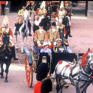 Elizabeth II et le duc d'Edimbourg au mariage du prince Andrew et de Sarah Ferguson le 21 juillet 1986