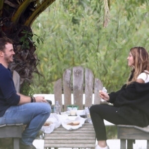 Exclusif - Chris Pratt et Katherine Schwarzenegger font un pique-nique à Santa Barbara, le 17 juin 2018.