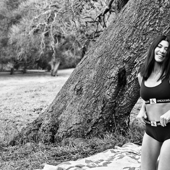 Kim Kardashian, Kendall Jenner, Kourtney Kardashian, Kylie Jenner et Khloé Kardashian sur la campagne automne 2018 de CALVIN KLEIN JEANS et CALVIN KLEIN UNDERWEAR.