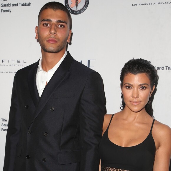 Younes Bendjima et sa compagne Kourtney Kardashian à la soirée caritative The Syrian American Medical Society à l'hôtel The Sofitel à Los Angeles, le 4 mai 2018