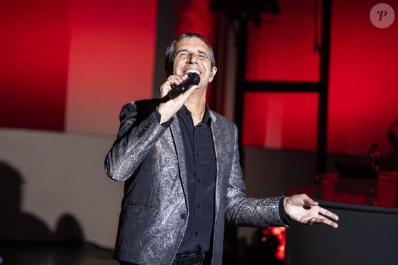 Exclusif - Julien Clerc - Festival de Ramatuelle: Julien Clerc "La tournée des cinquante ans" à Ramatuelle, France, le 8 août 2018. © Cyril Bruneau/Festival de Ramatuelle/Bestimage