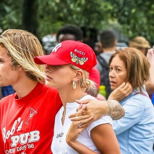 Exclusif - Justin Bieber et sa fiancée Hailey Baldwin se promène à New York le 3 août 2018.