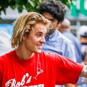 Exclusif - Justin Bieber et sa fiancée Hailey Baldwin se promène à New York le 3 août 2018.