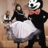 Chantal Goya et Felix le chat dans L'Ecole des Fans le 19 octobre 1985.19/10/1985 -
