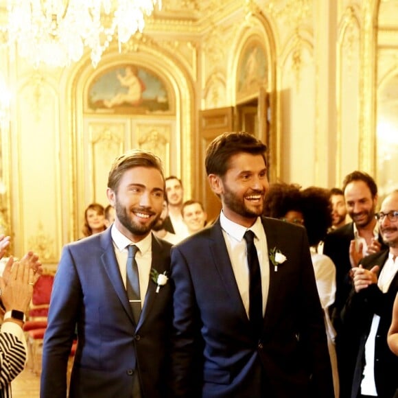 Exclusif - Mariage civil de Christophe Beaugrand et de Ghislain Gerin à Paris le 25 juillet 2018. © Dominique Jacovides/Bestimage