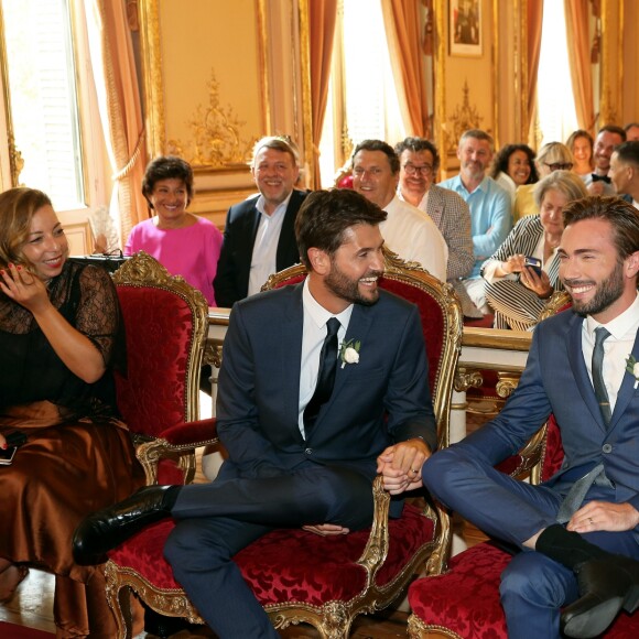 Exclusif - Mariage civil de Christophe Beaugrand et de Ghislain Gerin à Paris le 25 juillet 2018. © Dominique Jacovides/Bestimage