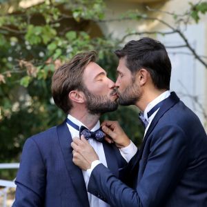 Exclusif - Cérémonie du mariage de Christophe Beaugrand et de Ghislain Gerin au Domaine de Blanche Fleur à Châteauneuf-de-Gadagne le 28 juillet 2018. © Dominique Jacovides/Bestimage