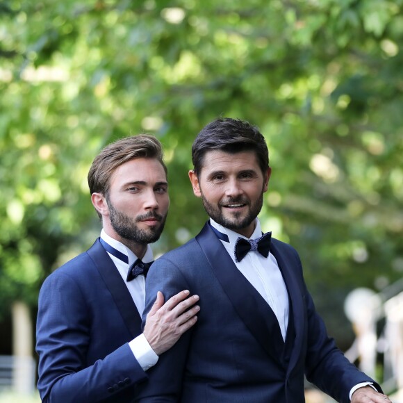 Exclusif - Cérémonie du mariage de Christophe Beaugrand et de Ghislain Gerin au Domaine de Blanche Fleur à Châteauneuf-de-Gadagne le 28 juillet 2018. © Dominique Jacovides/Bestimage