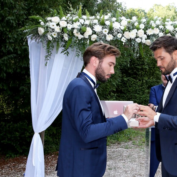 Exclusif - Cérémonie du mariage de Christophe Beaugrand et de Ghislain Gerin au Domaine de Blanche Fleur à Châteauneuf-de-Gadagne le 28 juillet 2018. © Dominique Jacovides/Bestimage