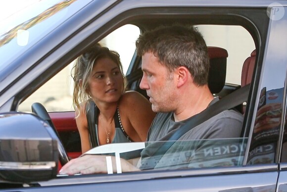 Ben Affleck et sa supposée petite amie Shauna Sexton sont allés acheter de la nourriture à emporter chez Jack in the Box à Los Angeles, le 19 août 2018