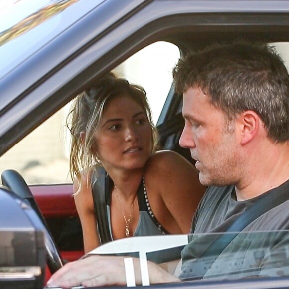 Ben Affleck et sa supposée petite amie Shauna Sexton sont allés acheter de la nourriture à emporter chez Jack in the Box à Los Angeles, le 19 août 2018