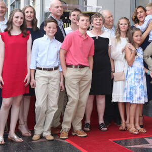 Jennifer Garner avec sa famille William John Garner, Violet Affleck, Samuel Affleck, Jennifer Garner, Seraphina Affleck, Susannah Kay Garner Carpenter et Melissa Garner Wylie - L'actrice reçoit son étoile sur le Walk Of Fame à Hollywood, Los Angeles, le 20 août 2018. © Faye Sadou/AdMedia/ZUMA Wire/Bestimage