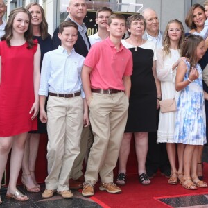 Jennifer Garner avec sa famille William John Garner, Violet Affleck, Samuel Affleck, Jennifer Garner, Seraphina Affleck, Susannah Kay Garner Carpenter et Melissa Garner Wylie - L'actrice reçoit son étoile sur le Walk Of Fame à Hollywood, Los Angeles, le 20 août 2018.