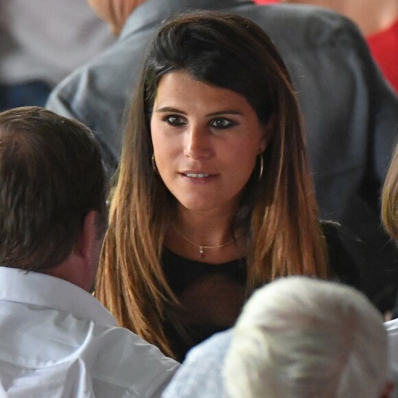 Sortie officielle de Karine Ferri dans les tribunes du stade Allianz Riviera pour venir voir son compagnon Yoann Gourcuff  lors du match de football de ligue 1, OGC Nice contre Dijon Football Côte-d'Or à Nice, , le 25 août 2018. Dijon a gagné 4-0. © Lionel Urman/Bestimage