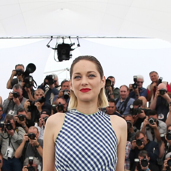 Marion Cotillard lors du photocall du film Gueule d'Ange au 71ème Festival International du Film de Cannes, le 12 mai 2018. © Borde / Jacovides / Moreau / Bestimage