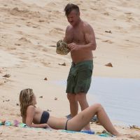 Sean Penn : Vacances en amoureux à Hawaï avec sa belle Leila