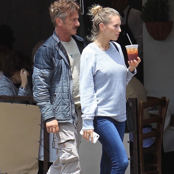 Exclusif - Sean Penn et sa fille Dylan Frances Penn sont allés déjeuner à Beverly Hills, le 5 juin 2018