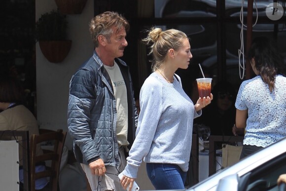 Exclusif - Sean Penn et sa fille Dylan Frances Penn sont allés déjeuner à Beverly Hills, le 5 juin 2018