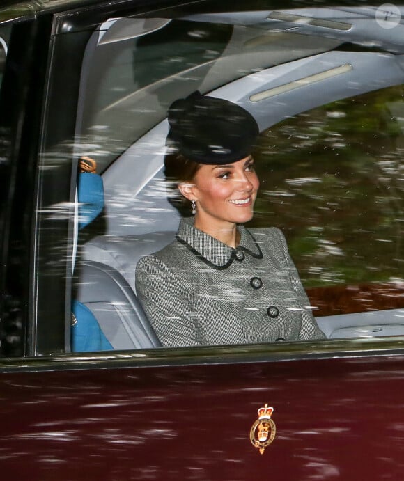 La reine Elisabeth II d'Angleterre et Catherine (Kate) Middleton, duchesse de Cambridge - La famille royale britannique arrive à l'église de Crathie pour assister à la messe du dimanche le le 26 août 2018.