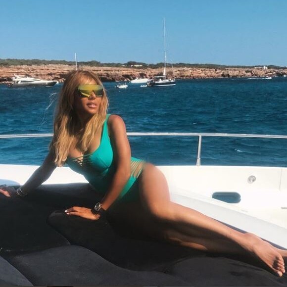 Cathy Guetta en sortie en mer à Ibiza, août 2018