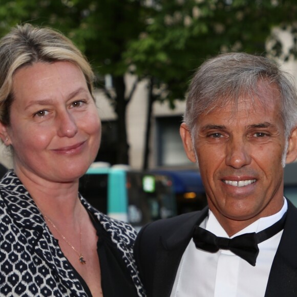 Paul Belmondo et sa femme Luana arrivent à la 9ème édition du "Global Gift Gala" à l'hôtel Four Seasons George V à Paris, le 25 avril 2018. © Denis Guignebourg/Bestimage