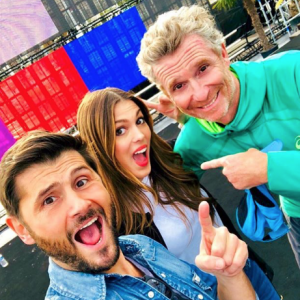 Christophe Beaugrand, Iris Mittenaere et Denis Brogniart à Cannes, le 27 mars 2018.