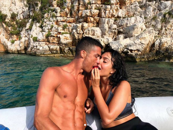 Cristiano Ronaldo et Georgina Rodriguez en vacances en Grèce, photo Instagram du 8 juillet 2018