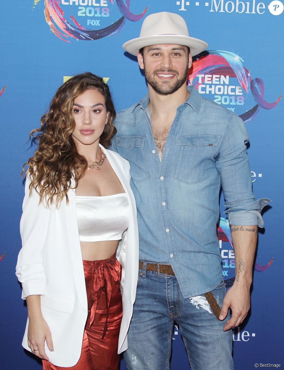 Ryan Guzman et sa compagne Chrysti Ane lors de la soirée FOX's Teen Choice Awards 2018 au The