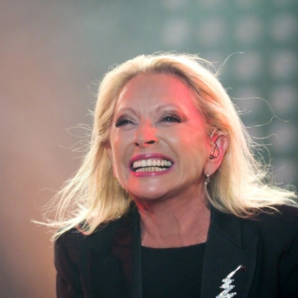 Véronique Sanson lors de son concert en ouverture du festival des Francofolies de La Rochelle le 11 juillet 2018.