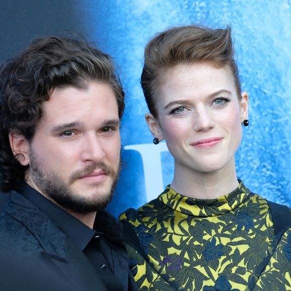 Rose Leslie et son mari Kit Harrington à la première de la saison 7 de "Game of Thrones" au Disney Concert Hall à Los Angeles, le 12 juillet 2017 © Chris Delmas/Bestimage
