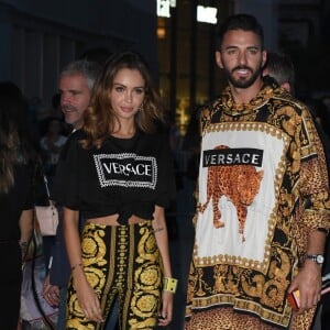 Nabilla Benattia et son compagnon Thomas Vergara - Arrivées des people au défilé Versace - Collection Prêt-à-Porter Printemps/Eté 2019" lors de la Fashion Week de Milan (MLFW) le 21 septembre 2018.