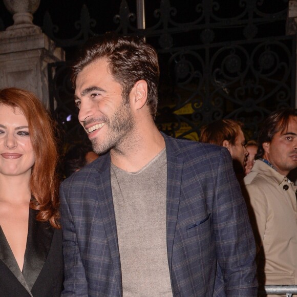 Elodie Frégé et son compagnon Gian Marco Tavani lors du "Etam Live Show 2018" aux Beaux-Arts à Paris, le 25 septembre 2018.