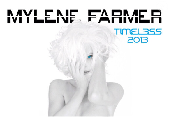 Mylène Farmer en concert avec la tournée Timeless 2013.