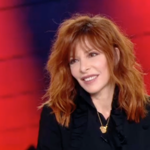 Mylène Farmer invitée d'Anne-Claire Coudray pour le JT de TF1, dimanche 30 septembre 2018.