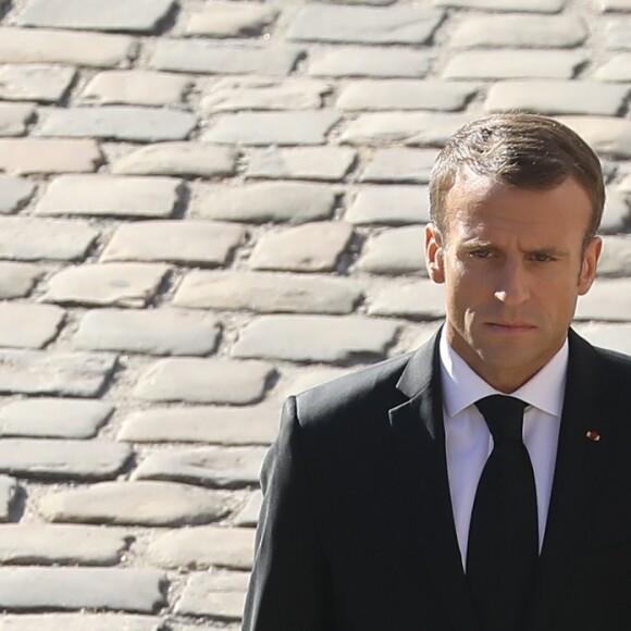 Emmanuel et Brigitte Macron - Arrivées à l'hommage national à Charles Aznavour à l'Hôtel des Invalides à Paris. Le 5 octobre 2018 © Jacovides-Moreau / Bestimage