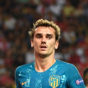 Antoine Griezmann - Match de football entre l'AS Monaco et l'Atlético de Madrid lors de la 1ère journée de Ligue des champions au stade Louis-II à Monaco le 18 septembre 2018. L'Atlético de Madrid a battu l'AS Monaco sur le score de 2 buts à 1. © Lionel Urman/Bestimage  Soccer match between AS Monaco and Atlético de Madrid on the 1st day of the UEFA Champions League at Stade Louis-II in Monaco on 18 September 2018. Atlético de Madrid defeated AS Monaco on the score of 2 goals to 118/09/2018 - 