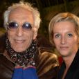 Gérard Darmon et sa femme Christine - Soirée d'inauguration de la FIAC 2015 organisée par Orange au Grand Palais à Paris, le 21 octobre 2015. © Veeren / Bestimage