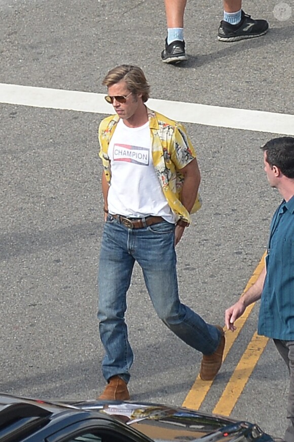 Exclusif - Brad Pitt sur le tournage du film "Once upon a time" à Los Angeles le 13 octobre 2018.