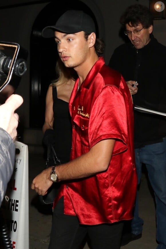 Pamela Anderson et son fils Brandon sont allés dîner au restaurant Craig à West Hollywood. Le 26 mars 2018.