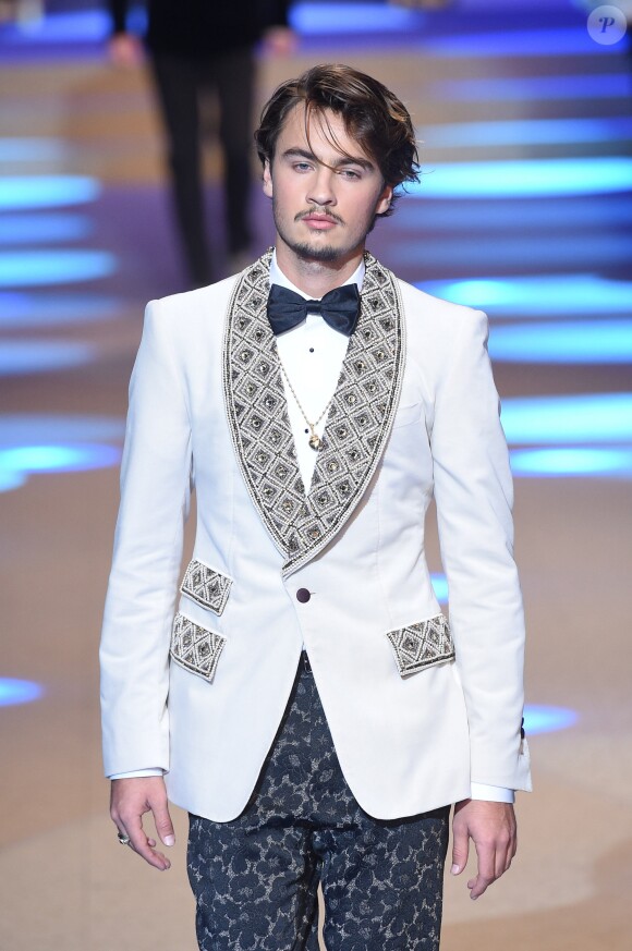 Brandon Lee, fils de T. Lee et P. Anderson - Dolce Gabbana : Les célébrités défilent lors de la fashion week de Milan le 13 janvier 2018.