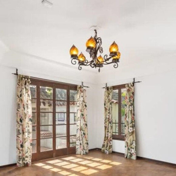 Leonardo DiCaprio vend pour 1.749 million de dollars la maison qu'il avait acheté à Silver Lake avec sa paie de Titanic.